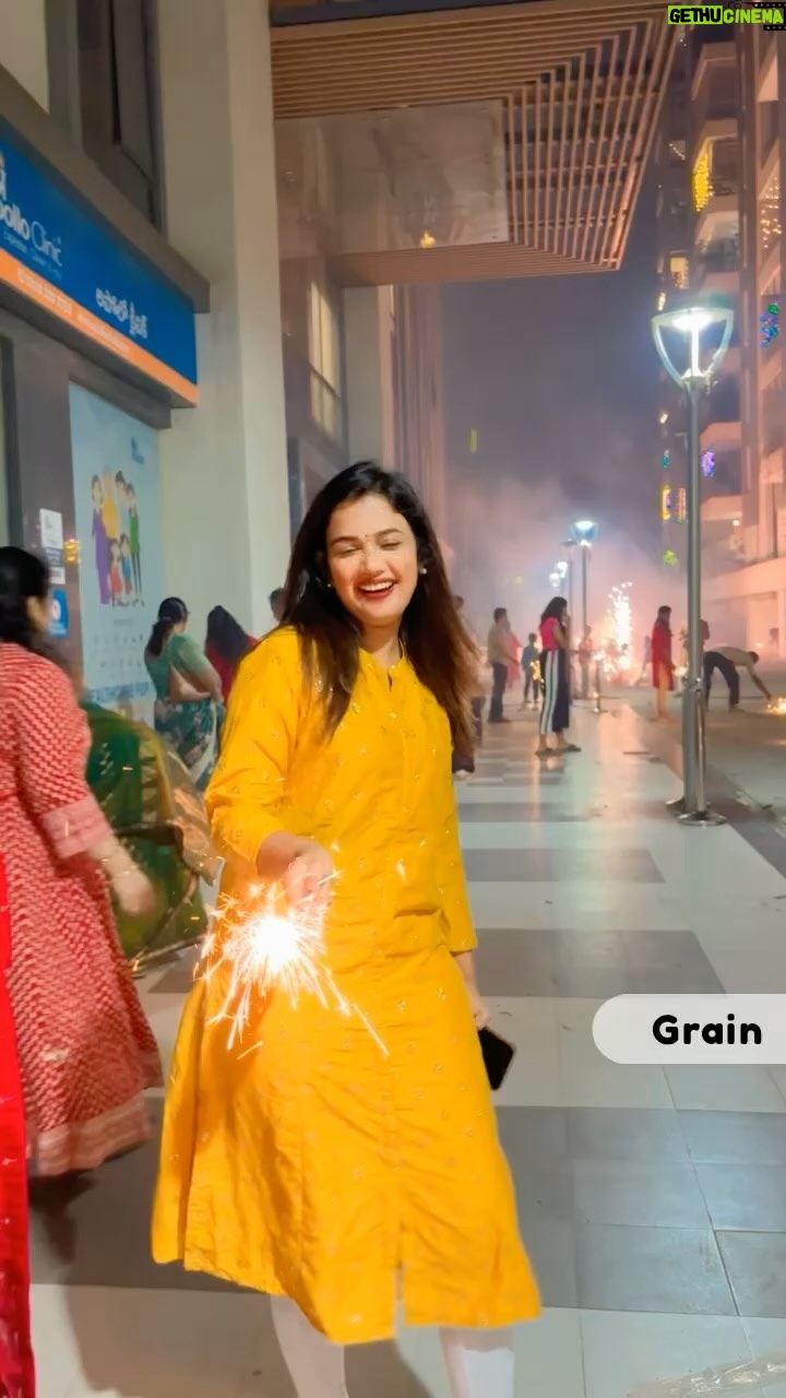 Ariyana Glory Instagram - Happy Diwali 🪔 Guys 😘😘