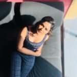 Ariyana Glory Instagram - I'm a dreamer. I have to dream and reach for the stars, and if I miss a star then I grab a handful of clouds 😎 #ariyanaglory #ariyana Hyderabad