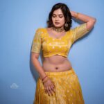 Ariyana Glory Instagram - #ariyana #ariyanaglory Costume @mangai_collections Jewellery @yuvi_collections Makeover by @vitta_makeovers Captured by @mr_swamy_model