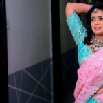 Ariyana Glory Instagram - 💓💓 #ariyana #ariyanaglory Styling @harinireddym Outfit @sravanimandali.official Jewellery @fashioncurvee Captured by Rainbow pics ,Karimnagar
