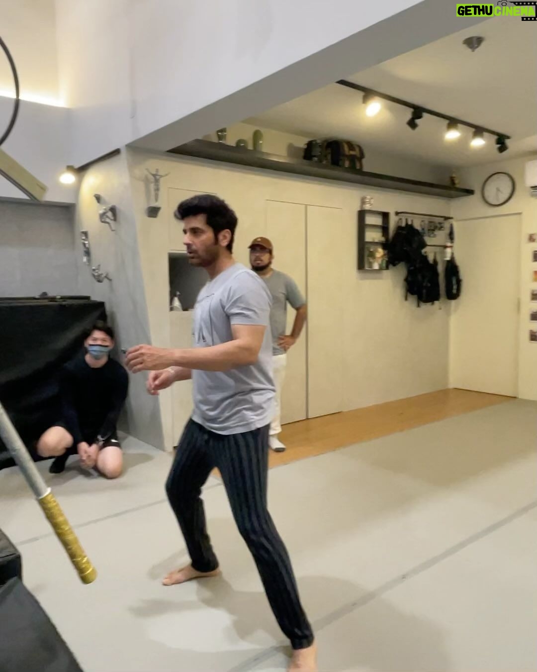 Arjan Bajwa Instagram - Train Train and Train… and make it perfect… action choreography with the Taiwanese team…. . . . . . #bollywood #action #actionfigures #actorslife #taiwan #showtime #celebrity #cinema #cinematography #motivation #fitness #monday