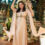 Arya Instagram - Merry Christmas everyone 🎄❤️ Pc @pranavraaaj Costume @trose_by_isabella Styling @sabarinathk_ Hair and MUA @vikramanvijitha #christmas #2023