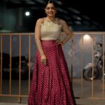 Arya Instagram - Life is a party … Dress like it…. Costume @alankaraboutique Styling @sabarinathk_ MUA @shoshank_makeup #shootlife #work #lovemyjob #asianet #startmusic #tv #malayalam #dressup #makeup