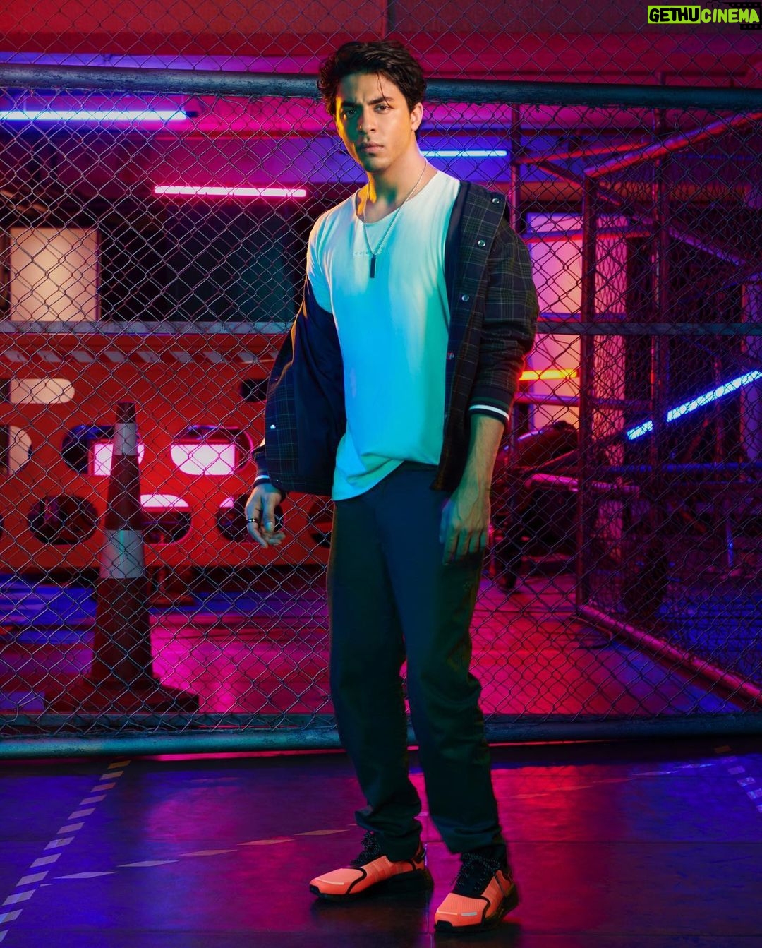 Aryan Khan - 1.1 Million Likes - Every step in the NMD_V3 is a new path created. Create your own path.
Shop the new collection now!
#NMD #Createnewpaths #createdwithadidas #adidasoriginals
@adidasindia @adidasoriginals #ad #paidpartnership