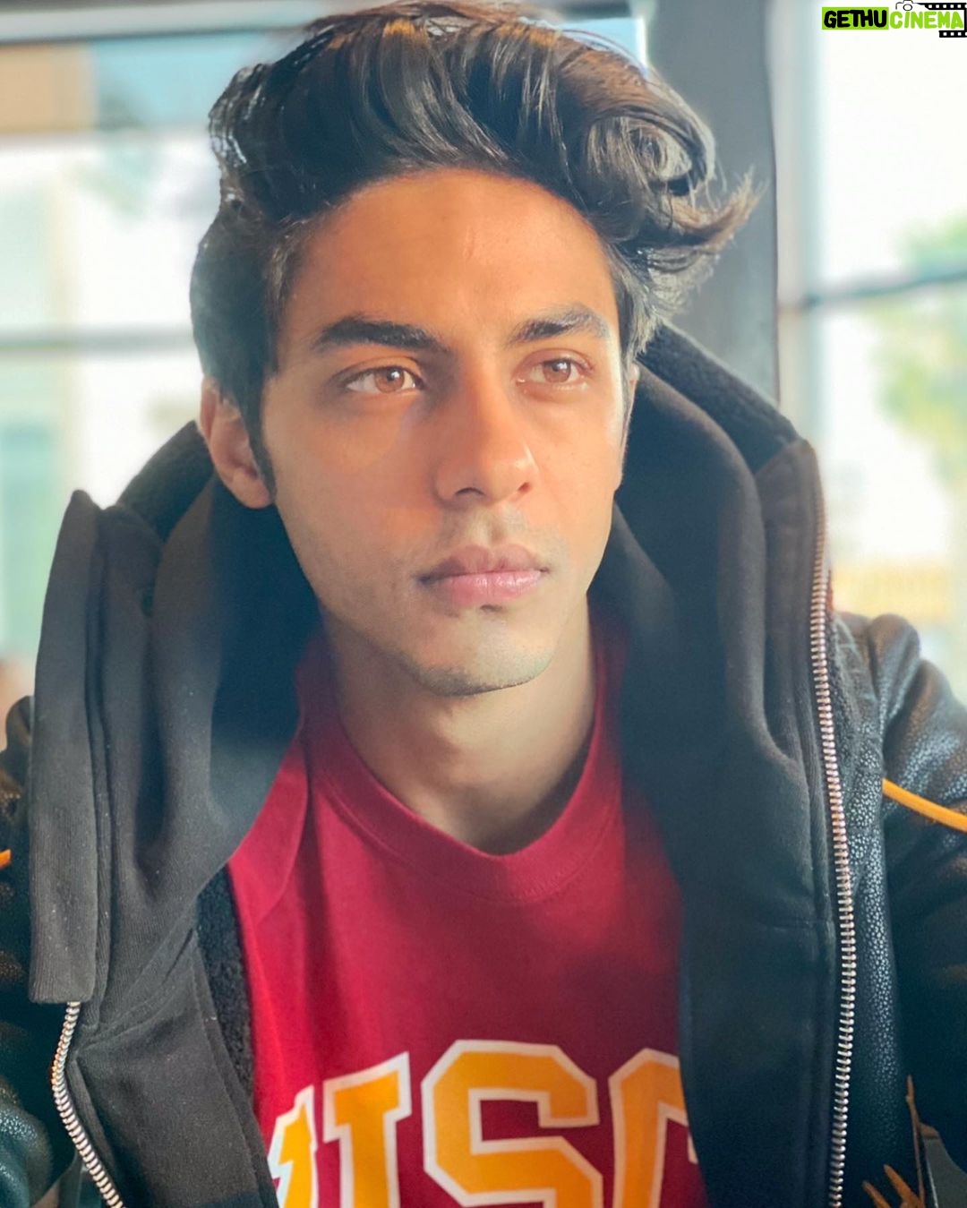 Aryan Khan - 1.4 Million Likes - Forgot about the mandatory graduation post. Better late than never I guess šŗ
