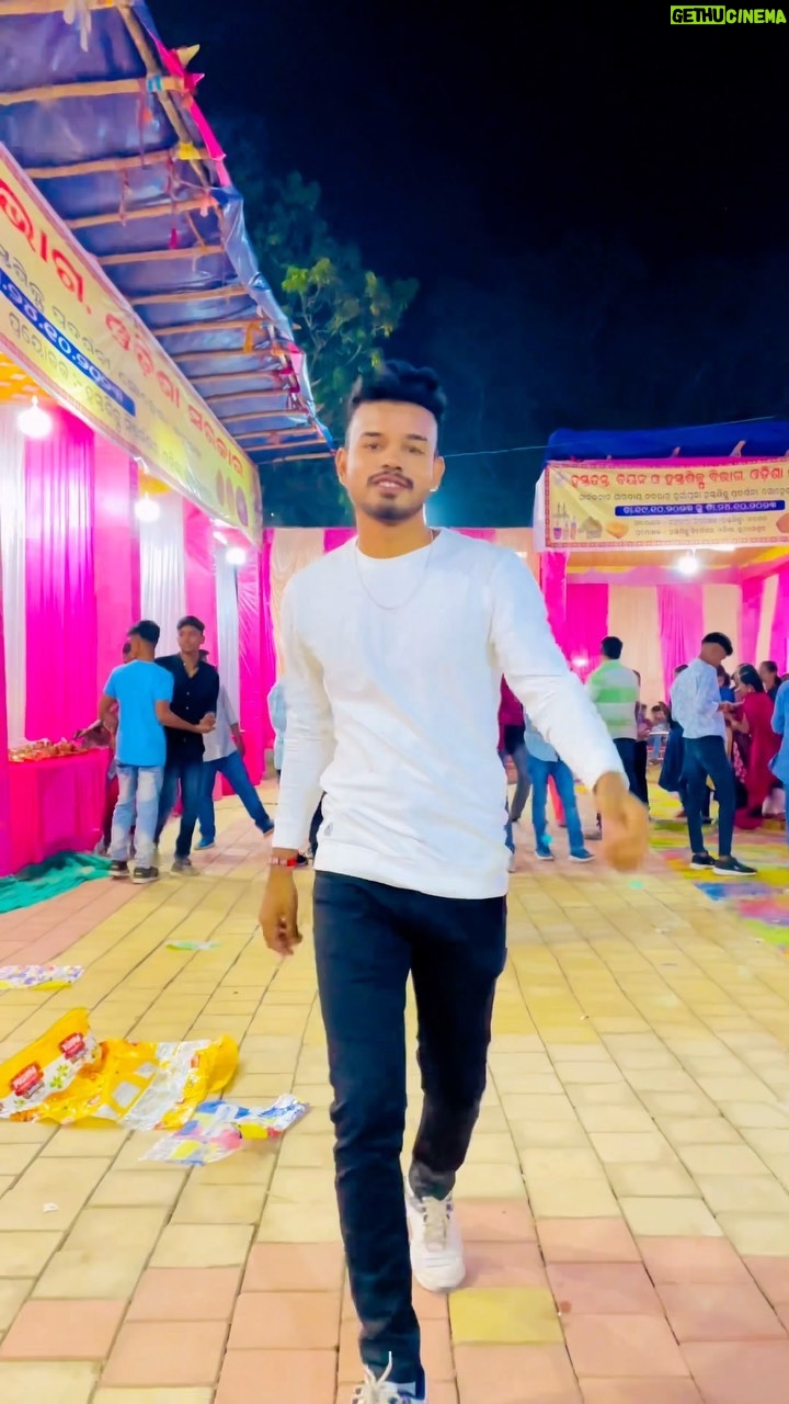 Aseema Panda Instagram - #dhuliajanda 🤩🤩 #aseemapanda #bargarh #sambalpur #sambalpuri Sohela, Bargarh, Odisha