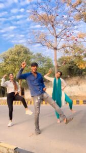 Aseema Panda Instagram - Tk dance haejau 🫶 . . #mrrout #mrroutfan #mrroutfanclub #amaniabagha🐅 #amaniabagha India