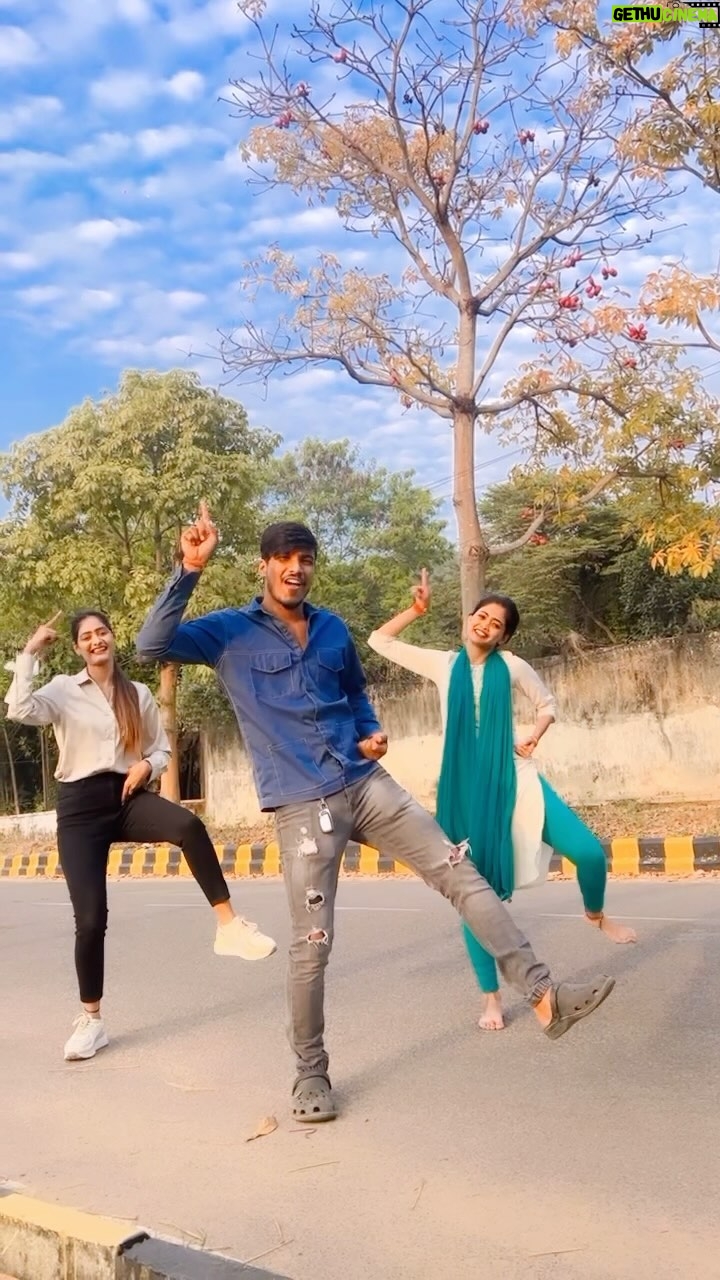Aseema Panda Instagram - Tk dance haejau 🫶 . . #mrrout #mrroutfan #mrroutfanclub #amaniabagha🐅 #amaniabagha India