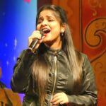 Aseema Panda Instagram - MAITAPUR STAGE SHOW❤️🥰 . @aseema_panda mam😍 . #we_love_aseema #aseemapanda #aseema_panda #odiasinger #maitapurmahotsav #singer #odiasong