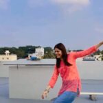Asha Bhat Instagram - Sasuraal Genda Phool 😜 Jumped on the reel wagon for a change 💁🏻‍♀️