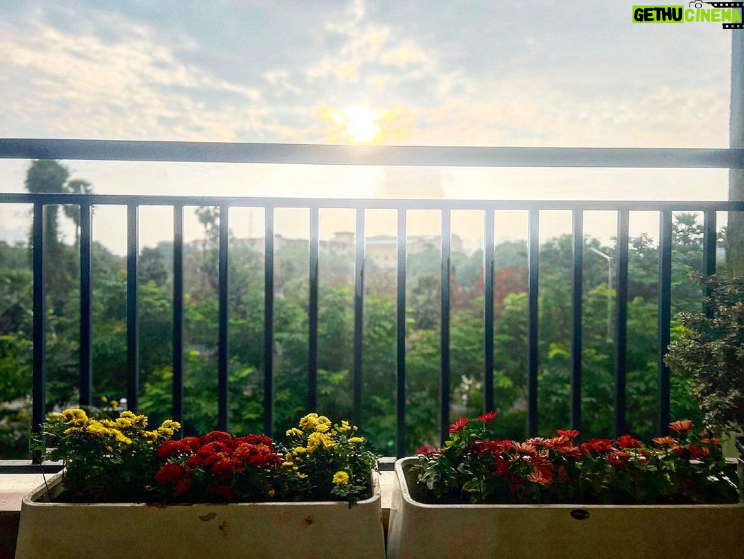 Ashima Narwal Instagram - November Sunrise 🌅 Hyderabad