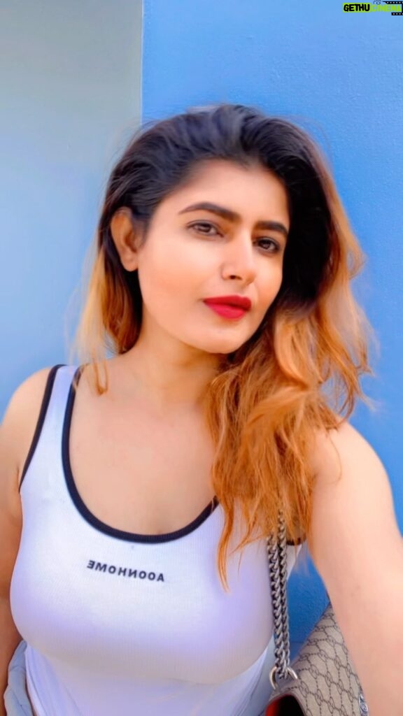 Ashima Narwal Instagram - Love 💕 Ashima #ashima #ashimanarwal #december #ashimanarwalsaree#tollywoodactress #kollywoodactress #ᴛᴏʟʟʏᴡᴏᴏᴅ #kolllywoodmovies #misssydney #misselegance #winterstyle ##rohtakcity #goldenhair #winterdiaries #ig_india #ig_chennai #ig_banglore #ig_mumbai #wintersofindia