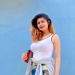 Ashima Narwal Instagram - Love Ashima #ashima #ashimanarwal #december #ashimanarwalsaree#tollywoodactress #kollywoodactress #ᴛᴏʟʟʏᴡᴏᴏᴅ #kolllywoodmovies #misssydney #misselegance #winterstyle ##rohtakcity #goldenhair #winterdiaries #ig_india #ig_channai #ig_banglore #ig_mumbai #wintersofindia #journeys #journeyindia #indiansunsets #dusk #roadsofindia India