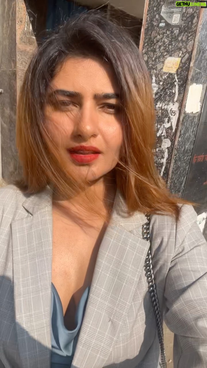 Ashima Narwal Instagram - Work work work work!! Winters spent splendidly! #winters2023 Love Ashima ❤️ #ashima #ashimanarwal #ashimanarwalsaree#tollywoodactress #kollywoodactress #ᴛᴏʟʟʏᴡᴏᴏᴅ #kolllywoodmovies #misssydney #misselegance #winterstyle ##rohtakcity #goldenhair #winterdiaries #ig_india #ig_channai #ig_banglore #ig_mumbai #wintersofindia Rohtak - The Heart of Haryana