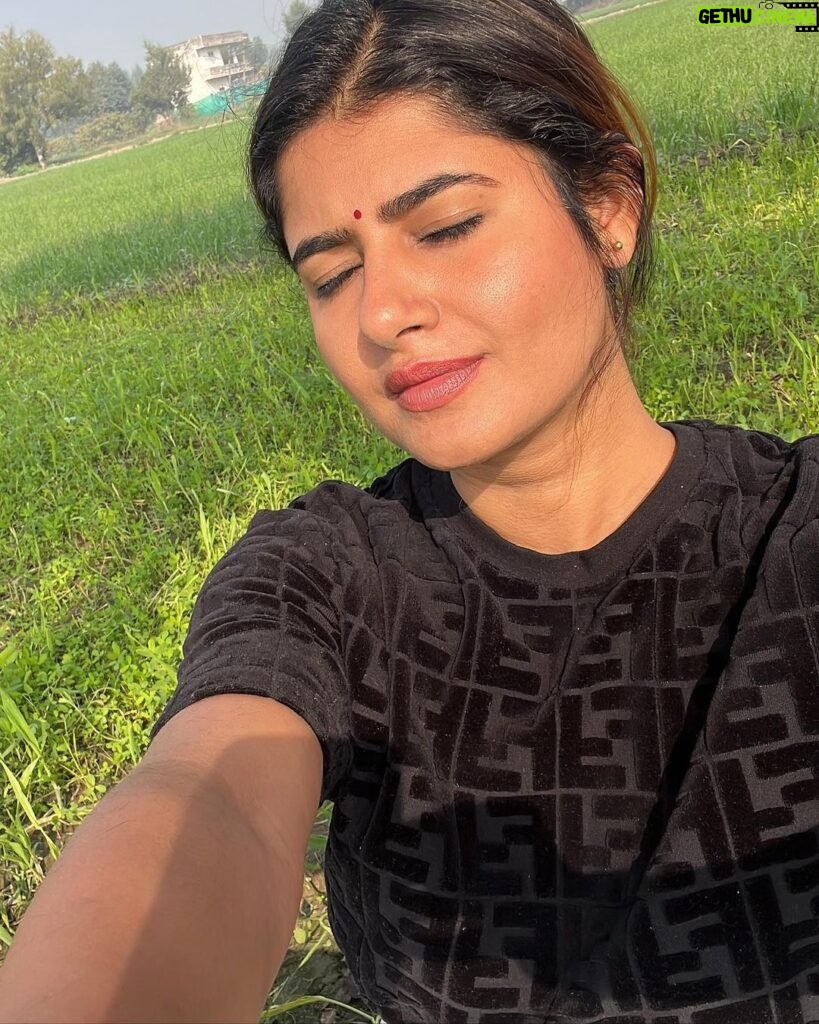 Ashima Narwal Instagram - Nothing better than morning sun & chai! Love Ash 🤗 India