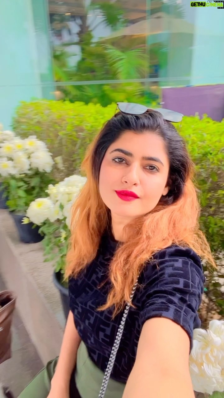 Ashima Narwal Instagram - The flowers of December ๐บ Love Ashima Love Ashima! #loveashima #ashima #ashimanarwal #igersofindia #ig_delhi#ig_hyderabad #ig_banglore #ig_ashima #travellersnotebook #december2023 #besthotels #besthotelsintheworld #ig_gujrat #tollywoodactress #tollywoodactor #misssydney #ig_sydney #ig_australia_ #ig_hyderabad #digitalindia #artistsofindia #happyvibesonly