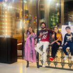 Ashita Dhawan Instagram - The 4G clan visited FARZI and had a gala time with food,music,cocktails & mocktails 🫶 Indeed an evening to remember😍 Pls go and make the most of it🌹 . . . @farzicafe @beyond_marketing_india @zkalra @kalradd #FarziMumbai #FarziOberoiMall #ExperienceExceptional #nothingfarziaboutit #FarziIsBack #birthday #celebration #the4Gclan #happybirthday #mytwins