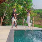 Ashita Dhawan Instagram - With my dance partner ❤️😘 . . . . #dancereels #trending #ootd #poolparty #jacuzzitime