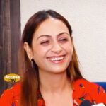 Ashita Dhawan Instagram - Democratic India mein rehte hai hum 🇮🇳 Phir bhi “Freedom of Speech” istemaal karne par troll kiya jaaata hai humko 😳 I am an Actor. I was asked a question and I simply responded and shared my opinion without any filter. Sharing this segment with you only to show u the lengths at which people can go to. I actually got scared at first but I wanna be strong and stand up for what I said. Agar pooche jaane par apne dil ki baat kehna gunaah hai toh sazaa ke liye taiyaar hu main. Jai Hind🇮🇳 . . #ashitadhawan #dabbangdhawan Calling out abusive behaviour is right/wrong?