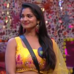 Ashwini Sree Instagram - Her dimpled smile dazzles, a queen in simplicity 👸 Costume by : @vastrabhinaya #BiggBoss #BiggBossTelugu #BiggBoss7Telugu #BiggBossSeason7 #BiggBoss7TeluguUpdates #DisneyplusHotstar #Hotstar #Starmaa #Trending #TrendingReels #Explore #Viral #ViralReels #Instagram #biggboss #biggboss7telugu #starmaa #maa #ashwiniisree #ashwini #Arabianhorse #sree