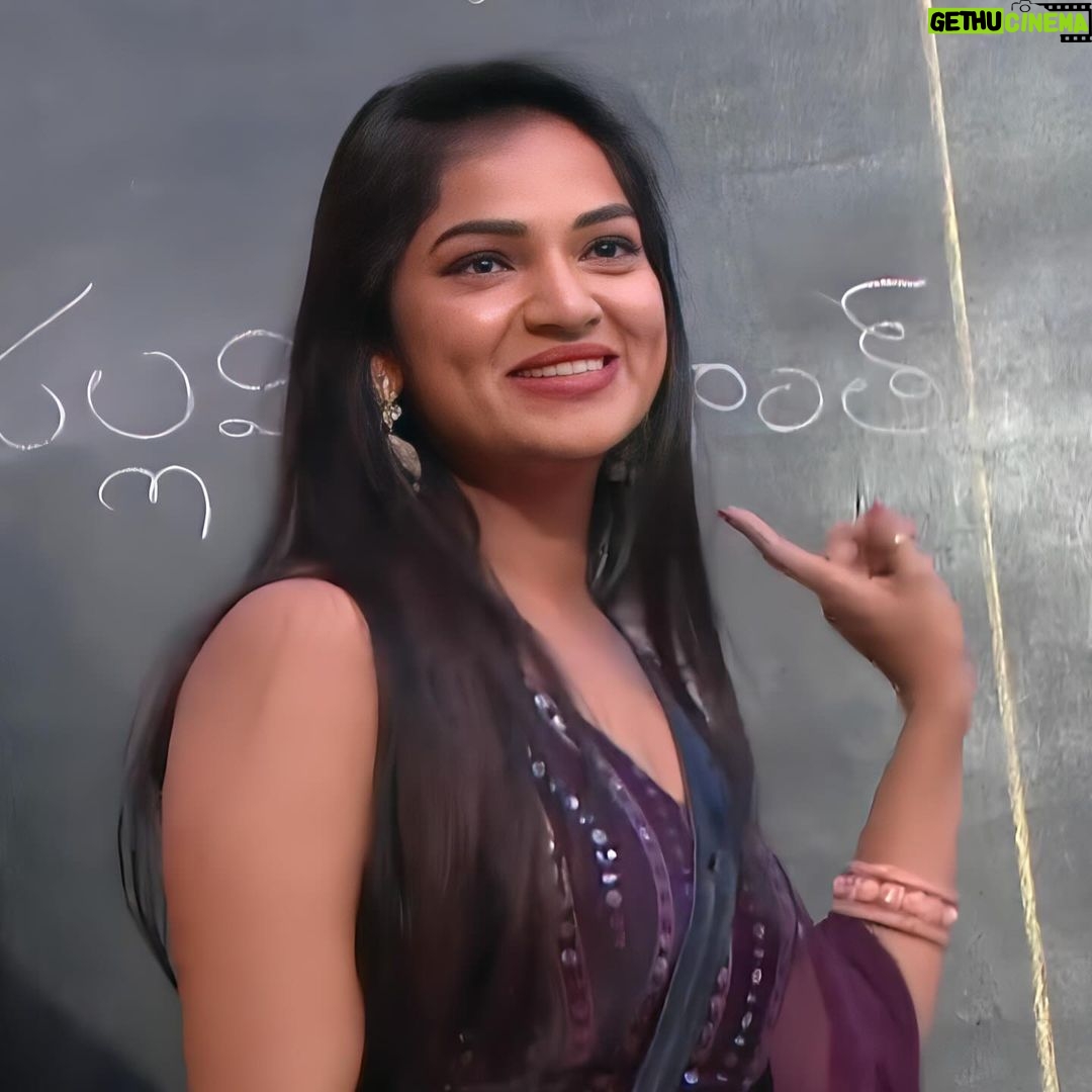 Ashwini Sree Instagram - Every vote counts 👇 How to vote? * Login to Disney plus hotstar * Search Biggboss Telugu 7 * Tap on vote * Cast 1 vote to ASHWINI SRI * Give 1 missed call to 8886676916 Costume by : @samskruthi_couture #BiggBoss #BiggBossTelugu #BiggBoss7Telugu #BiggBossSeason7 #BiggBoss7TeluguUpdates #DisneyplusHotstar #Hotstar #Starmaa #Trending #TrendingReels #Explore #Viral #ViralReels #Instagram #biggboss #biggboss7telugu #starmaa #maa #ashwiniisree #ashwini #Arabianhorse #sree