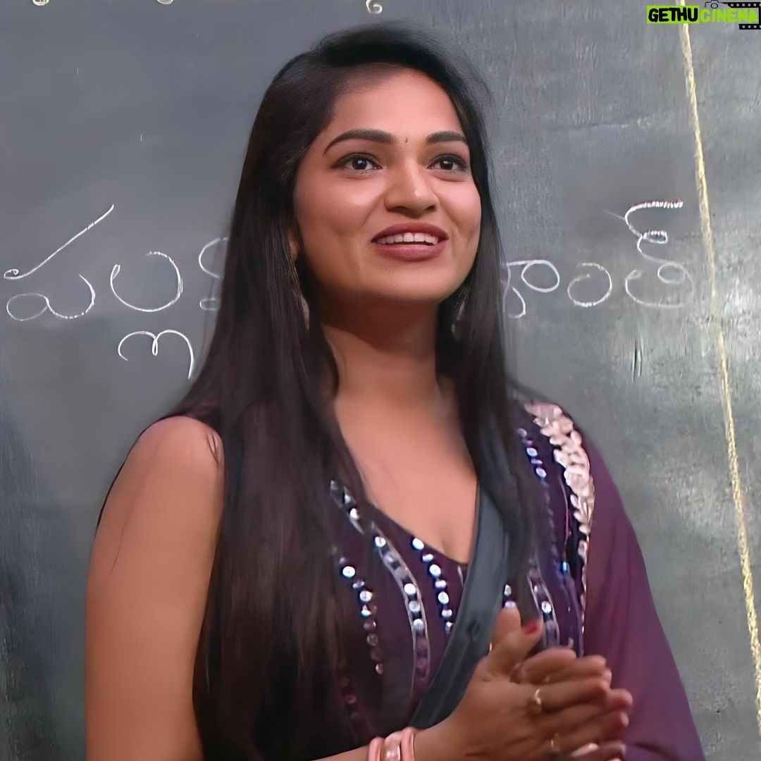 Ashwini Sree Instagram - Every vote counts 👇 How to vote? * Login to Disney plus hotstar * Search Biggboss Telugu 7 * Tap on vote * Cast 1 vote to ASHWINI SRI * Give 1 missed call to 8886676916 Costume by : @samskruthi_couture #BiggBoss #BiggBossTelugu #BiggBoss7Telugu #BiggBossSeason7 #BiggBoss7TeluguUpdates #DisneyplusHotstar #Hotstar #Starmaa #Trending #TrendingReels #Explore #Viral #ViralReels #Instagram #biggboss #biggboss7telugu #starmaa #maa #ashwiniisree #ashwini #Arabianhorse #sree