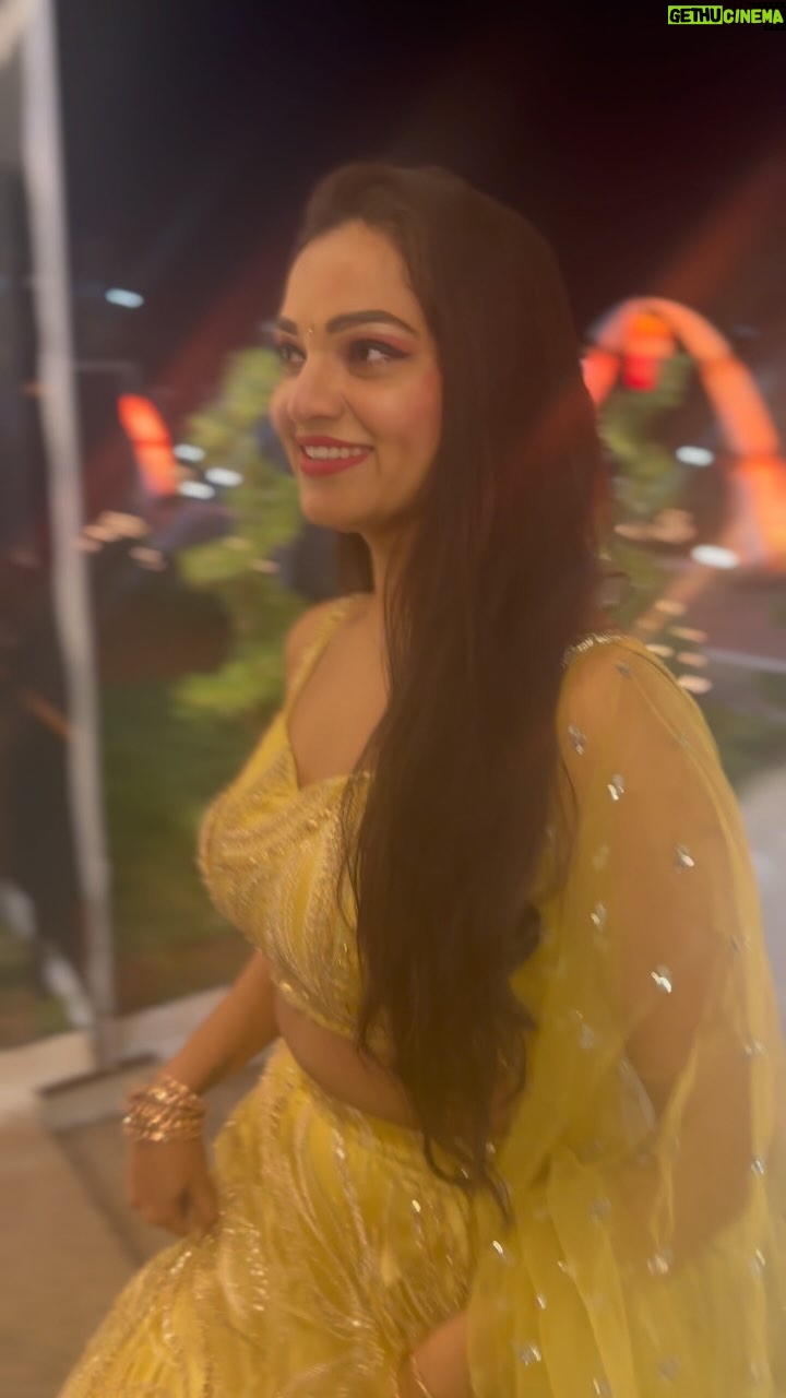 Ashwini Sree Instagram - Spread love❤️❤️ Dress courtesy: @yamini_vanga #bigboss #bigboss7 #ashu #ashwini #hyderabad #love #photography #portraitphotography #healthyfood #reelsinstagram #loveislove #reelsinstagram #reels #reelsvideo #reelsindia
