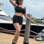 Ashwini Sree Instagram - Fresh air🔥fresh vibes🐎 #fresh #air #freshvibes #holiday #holidays #black #bigboss #bigboss7 #bigbosstelugu #bigboss7telugu #ashwini #ashwinisree #ashwinisree #pose #positivevibes #positivity #tollywood #tollywoodactress #actor #actorslife #dimple #ashu #noedit #happy #explorepage