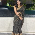 Aswathy Sreekanth Instagram - 🖤 Saree @kanchivaram.in 🖤 Styled @sabarinathk_ Jewellery @keyaa_by_kartika MUA @sangeeth_makeup_artist