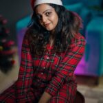 Aswathy Sreekanth Instagram – One more from the Christmas series 🥰

@unaiseadivadu