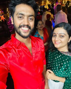Aswathy Sreekanth Instagram - Fam ❤️ But definitely missing few 

@amal_rajdev @arjunsomasekhar @iamtessajoseph @rafidq @shaha_raihu