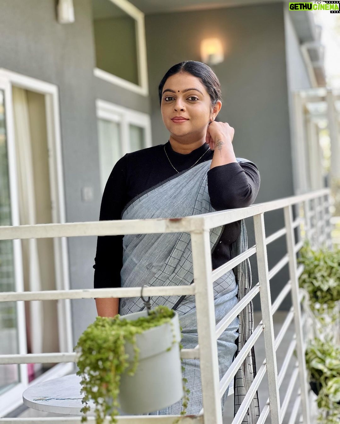 Aswathy Sreekanth Instagram - Adv Mini from Ohh Cindrella 🥰 Do watch the movie in nearby theatres and lets know what you think 🙂 #ohhcynderella #anoopmenonmovie