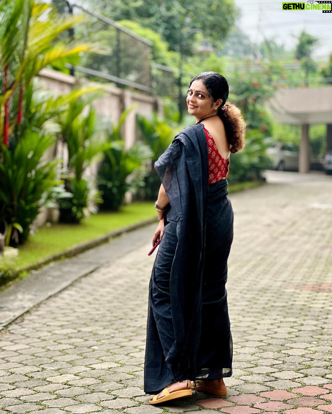 Aswathy Sreekanth Instagram - Accept yourself as you are in this very moment for everything that you are !