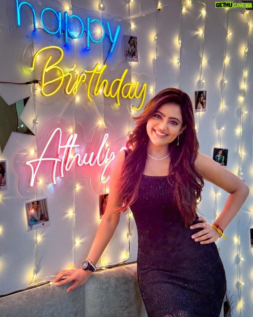 Athulya Ravi Instagram - Every year when I receive all of your wishes & blessings on my birthday there is a strange feeling that cant be put in words ! Thankful and grateful to each one of you made my birthday more beautiful ❤️ #feelingblessed #grateful #youallaremyfamily ❤️❤️