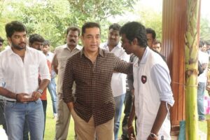 Atlee Kumar Instagram - Happy birthday @ikamalhaasan sir 
Love u sir ❤️❤️❤️❤️