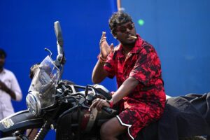 Atlee Kumar Instagram - Bts #jawan 

Pc @bhavyanshusingh ❤️❤️❤️