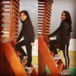 Aurra Bhatnagar Badoni Instagram - 🥰✨I'm just trying to stay within myself every day and keep going.🥰✨ #oldpic #oldpicvsnewpic #aurra #aurrabhatnagarbadoni #lovemyself #love #loving #smallme #memories #memoriesforlife JAYPEE MANOR RESIDENCY,MUSSORIE