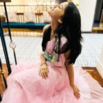 Aurra Bhatnagar Badoni Instagram - Ethnic fashion is an instant language ✨💗♡ 👗: @kirtiagarwal_varsha 📸: @deeptibhatnagarbadoni