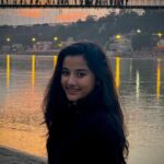 Aurra Bhatnagar Badoni Instagram - A picture 📸 worth a thousand sunlit moment ☀️✨ Ram Jhula, Rishikesh