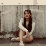 Aurra Bhatnagar Badoni Instagram - 🦋🤎✨ Set yourself free 🦋🤎✨ 📸: @shutterjuicestudio Imtiyaz sayyed