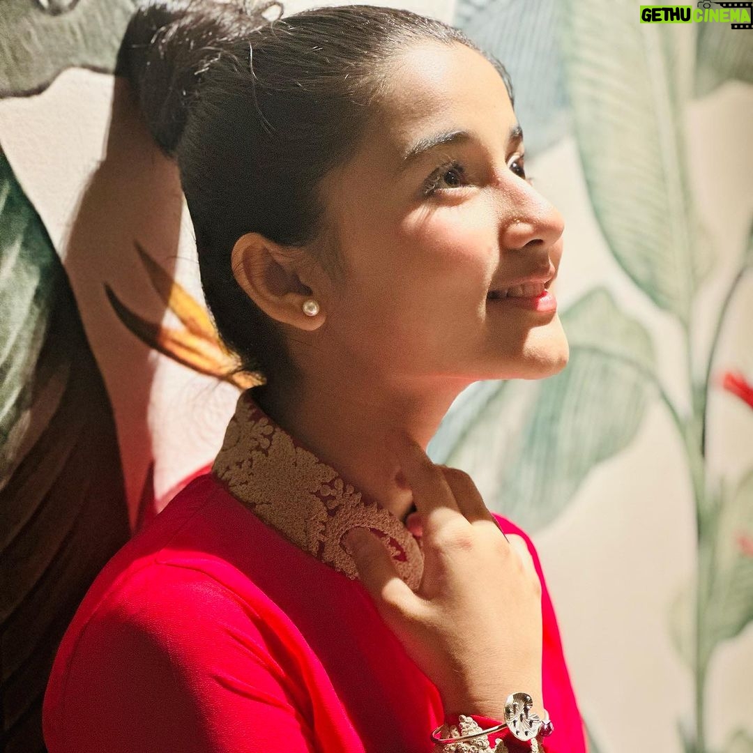 Aurra Bhatnagar Badoni Instagram - ππ€β¨Being happy never goes out of style ππ€β¨πΈ @deeptibhatnagarbadoni