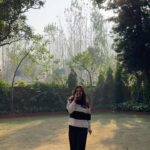 Avantika Hundal Instagram – Just wintering ☕️🧣🤍