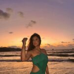 Avantika Hundal Instagram - salt air & sunset views🫶🏼