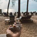 Avantika Hundal Instagram - Holiday dumpies 🐥