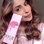 Avantika Hundal Instagram – Absolutely adore this combo 
I’m wearing lip liner & lipstick from the Kylie lip kit 808