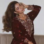 Avantika Hundal Instagram - Happy Diwali 🪔 Wearing @bharat_adiani @auorstudio