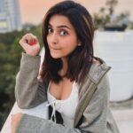Avantika Mishra Instagram - My kinda sundowner! 🦦