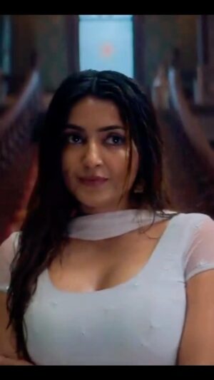 Avantika Mishra Instagram - Strange beauty! 🤍 
#IYKYK

Thank you for the edit @karkey_29
.
.
.

.
#Athidhi #disney #hotstar #reelsinstagram #reelitfeelit #Maya #believe #telugu #tamil #reelsindia