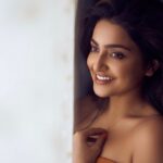 Avantika Mishra Instagram - Love, longing and the complexities of human emotions. 🤍