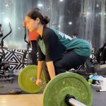 Ayesha Khan Instagram - L4 L5 injury cannot stop me from getting stronger 💪🏻 . . #reelsinstagram #gymvideos #explore #foryou #trendingreels #gymreels